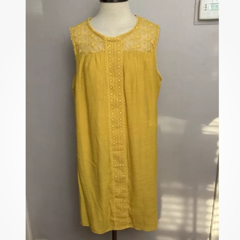 8-30 Sharagano Gold Yellow Dress Crochet Lace Large